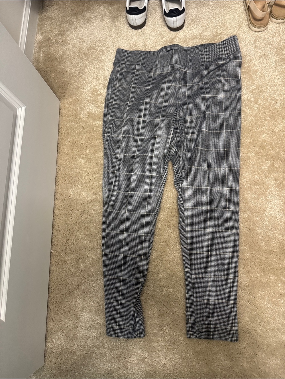 LOFT Gray Plaid Dress Pants